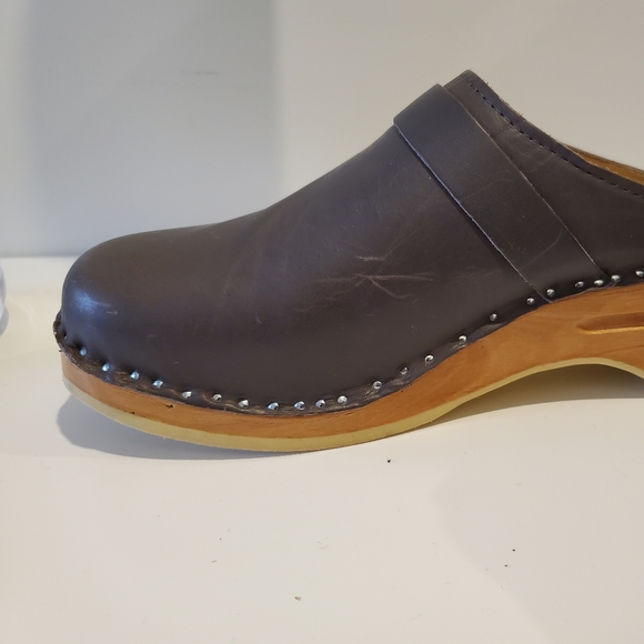 Classic Swedish Wood Clog by Troentorp - Picture 8 of 8